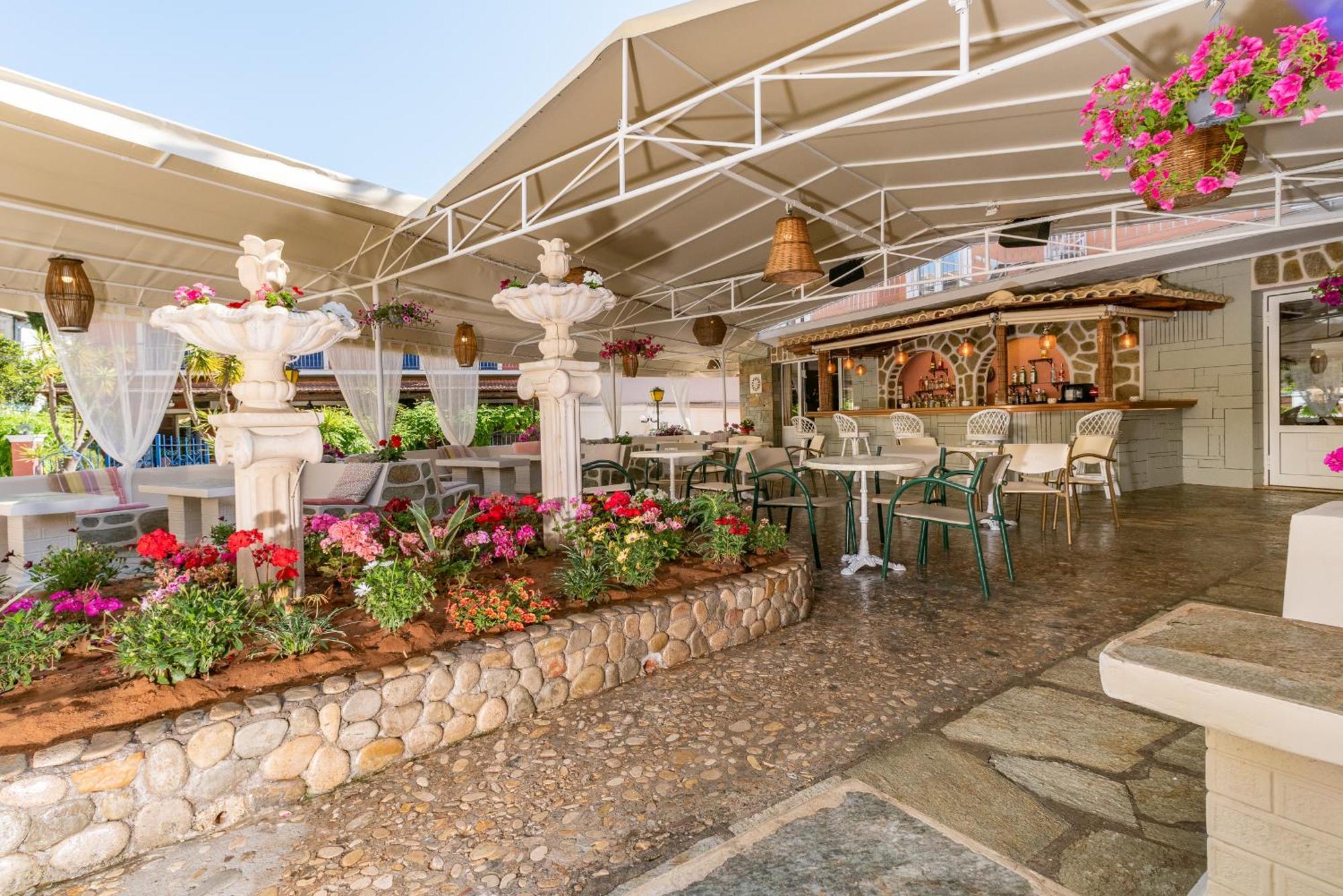 Sirena Beach Gouvia Exterior foto